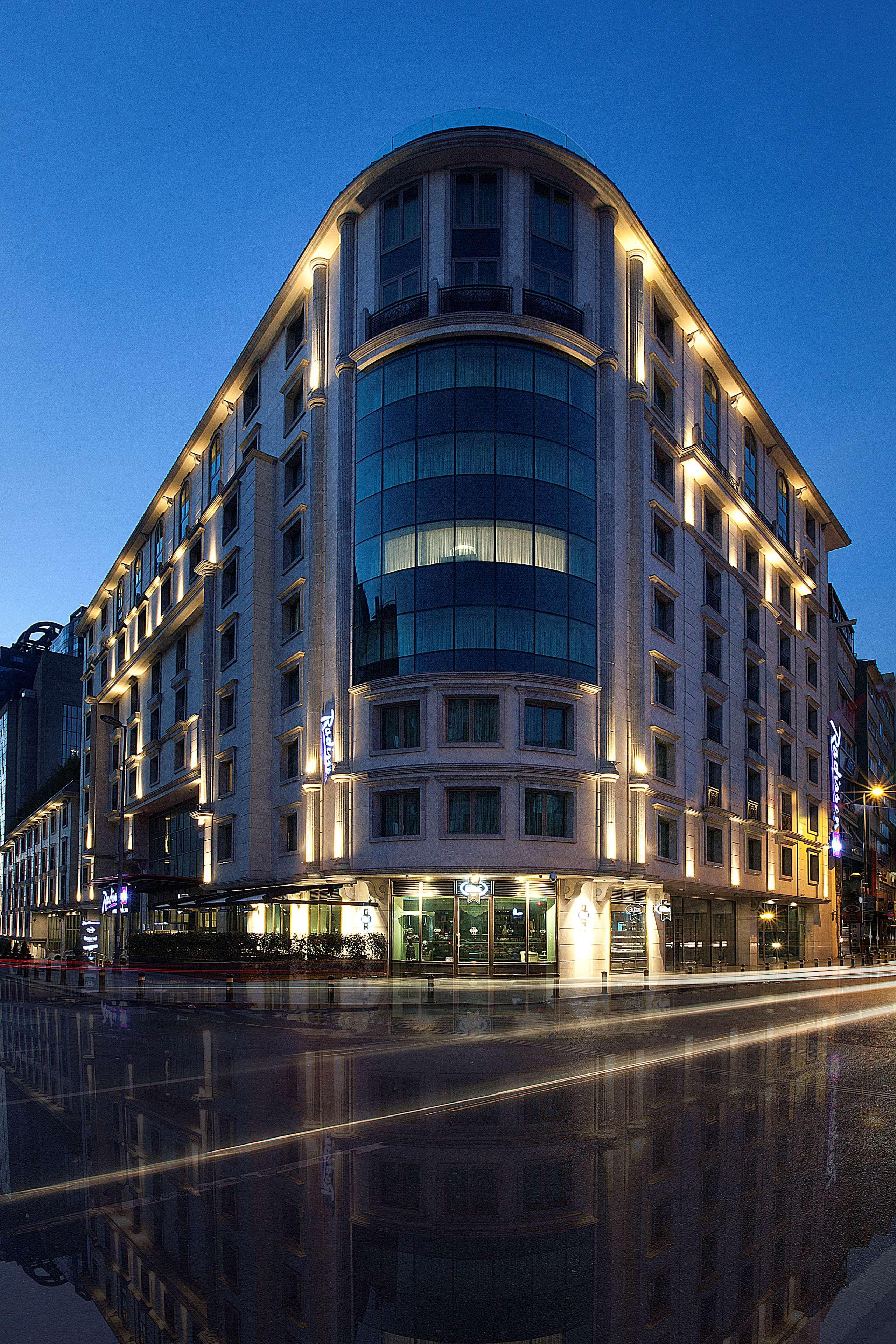 Radisson Blu Hotel, Istanbul Sisli מראה חיצוני תמונה
